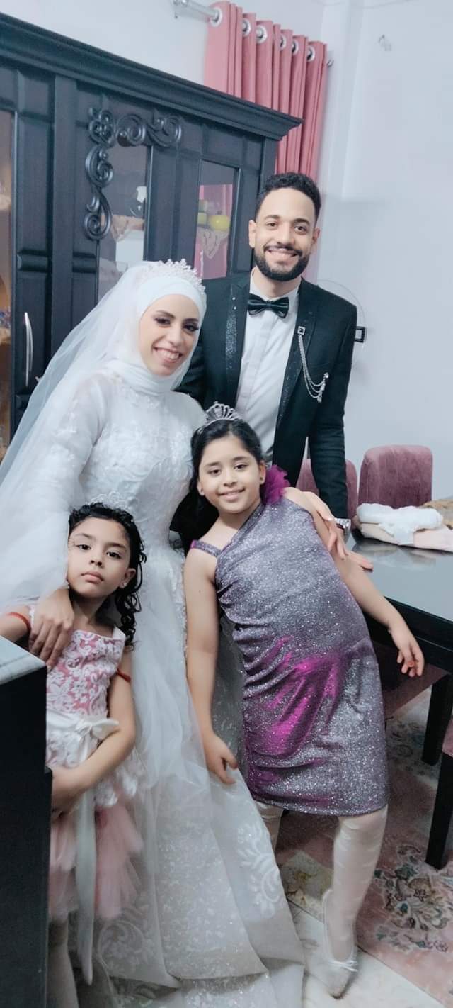 تهنئة جريدة الخبر الفورى الأخبارية لاحلى عروسين،