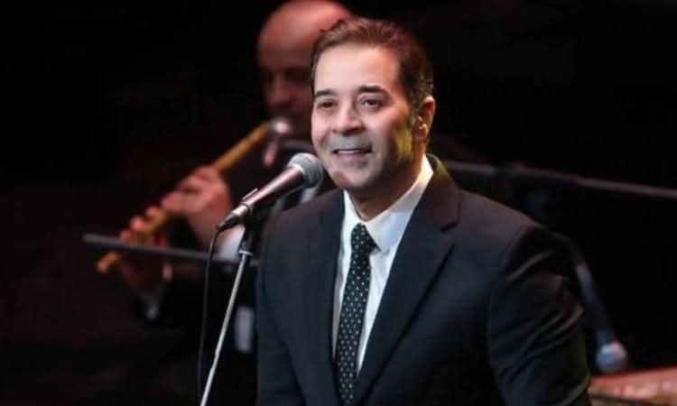 مدحت صالح يقدم سهرة رمضانية في 21 مارس المقبل بدار الاوبرا 