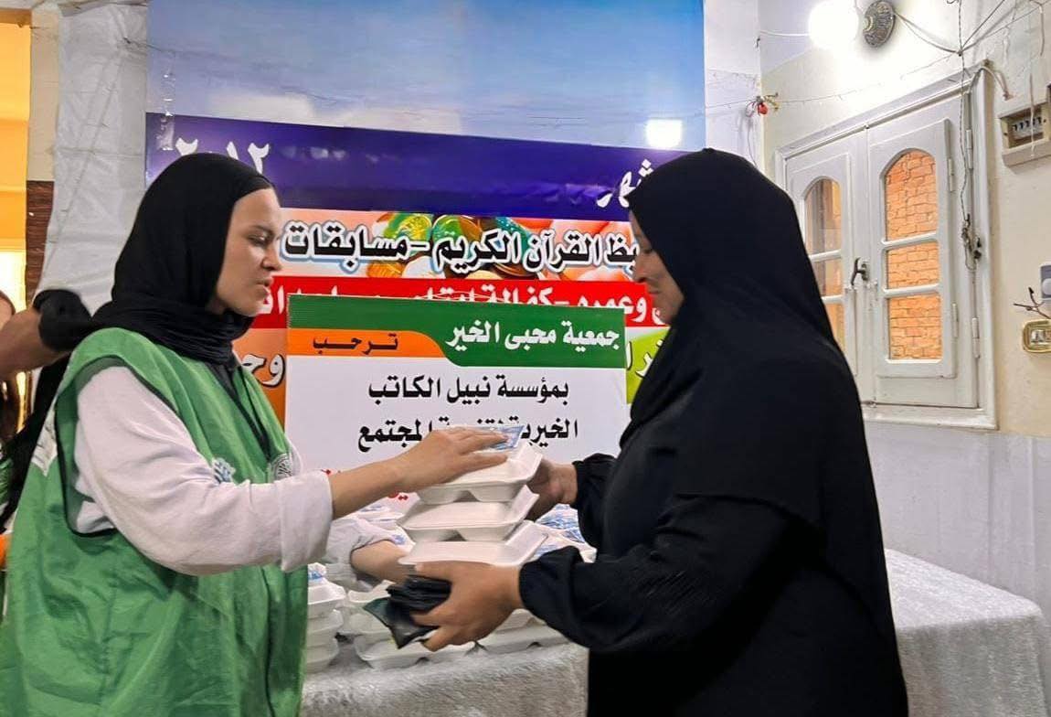 مؤسسة نبيل الكاتب عضو التحالف الوطني للعمل الأهلي التنموي توزع وجبات غذائية جاهزة بمحافظة البحيرة