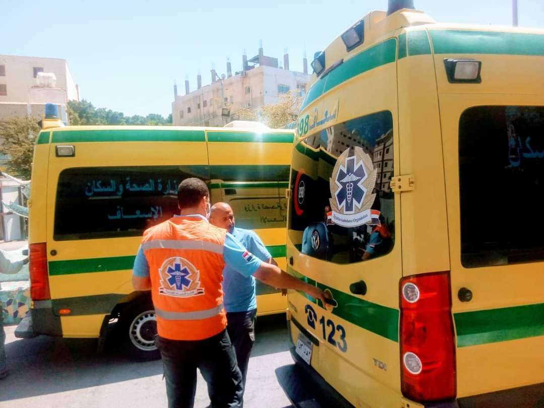 مصرع شخصين وإصابة 6 آخرين إثر انقلاب سيارة بطريق إسكندرية الصحراوي