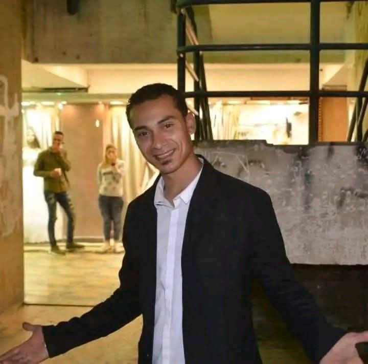 مقتل شاب وحرق جثته على يد 3 من أصدقائه لسرقة 