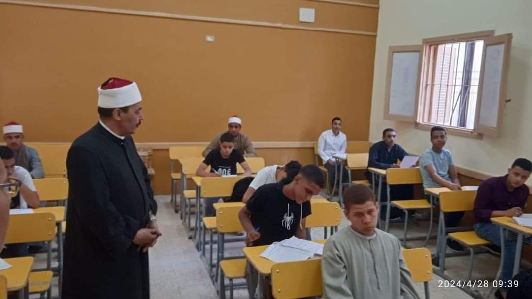 انطلاق امتحانات النقل الثانوي للفصل الدراسي الثاني بمعاهد سوهاج الأزهرية 