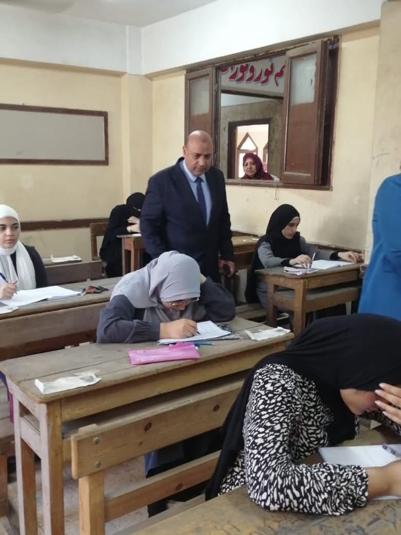 متابعة ميدانية لأمتحانات الثانوية الأزهرية بالقاهرة