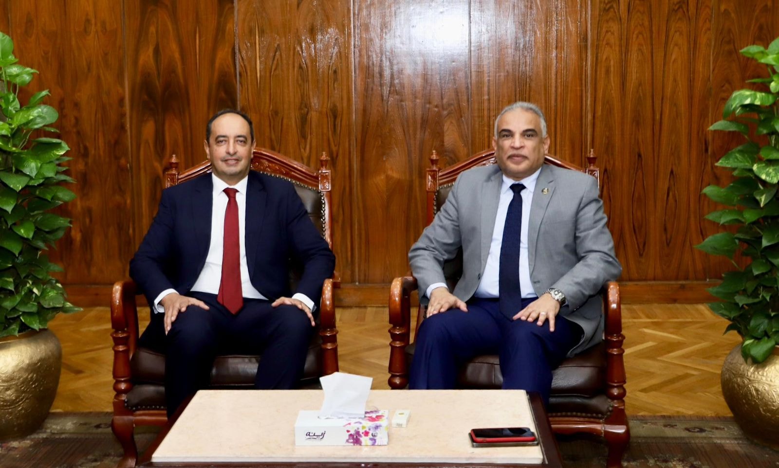 رئيس جامعة طنطا يستقبل مدير صندوق مكافحة الإدمان لتعزيز الجهود لرفع وعي الطلاب بخطورة التعاطي 