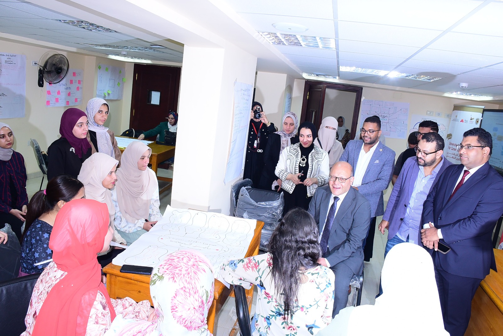 رئيس جامعة سوهاج يشهد فعاليات ختام المرحلة الأولى من مبادرة كن مستعداََ بمشاركة 350 متدرب 