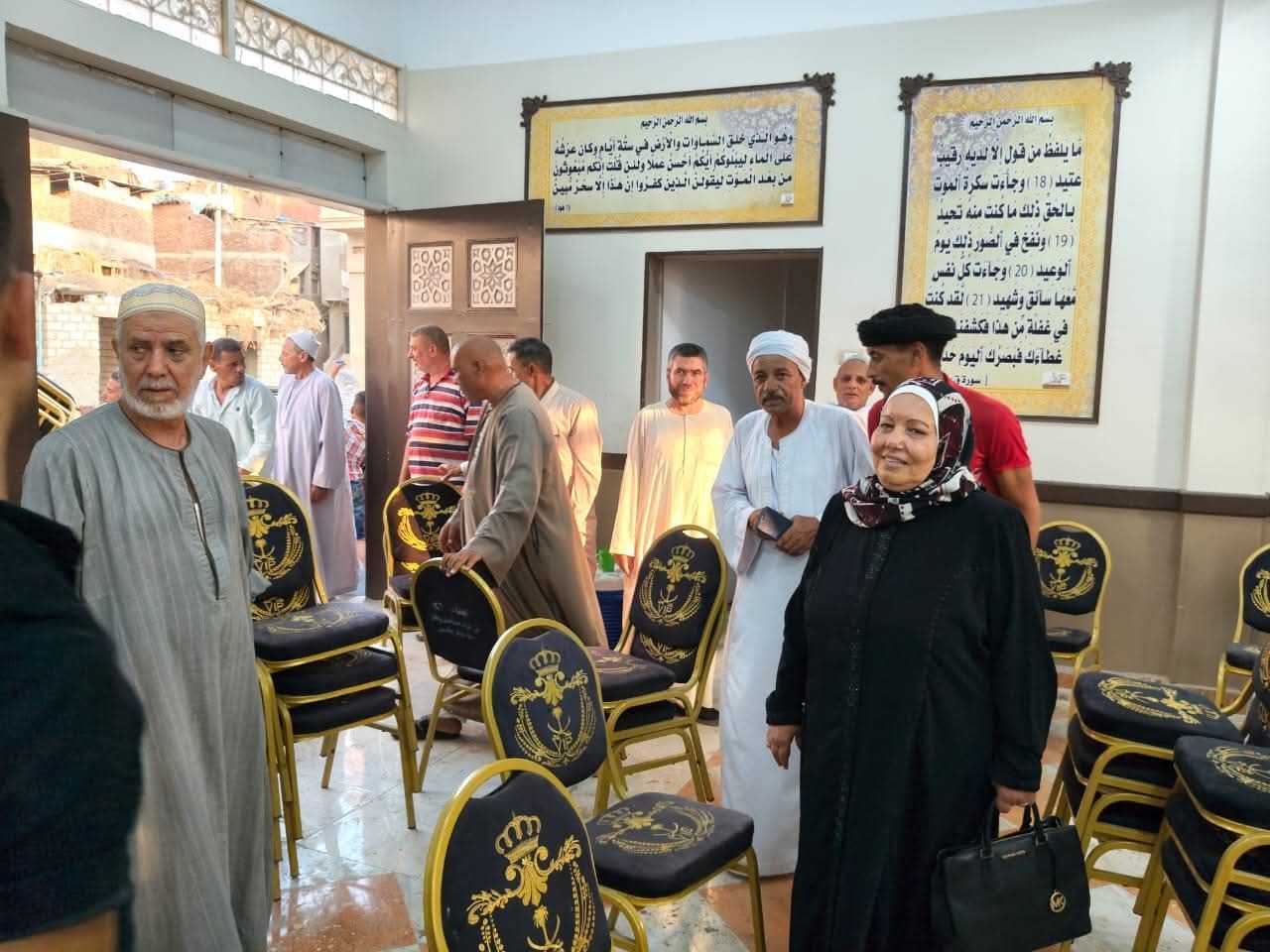 حزب مستقبل وطن بمركز مطوبس يتبرع بـ100 كرسي لدار مناسبات عزبة عمرو  