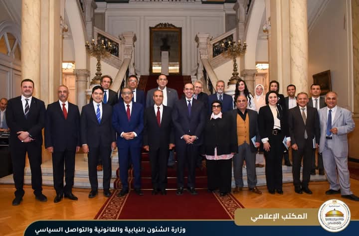 وزير الشئون النيابية يلتقي وزير الخارجية والهجرة 