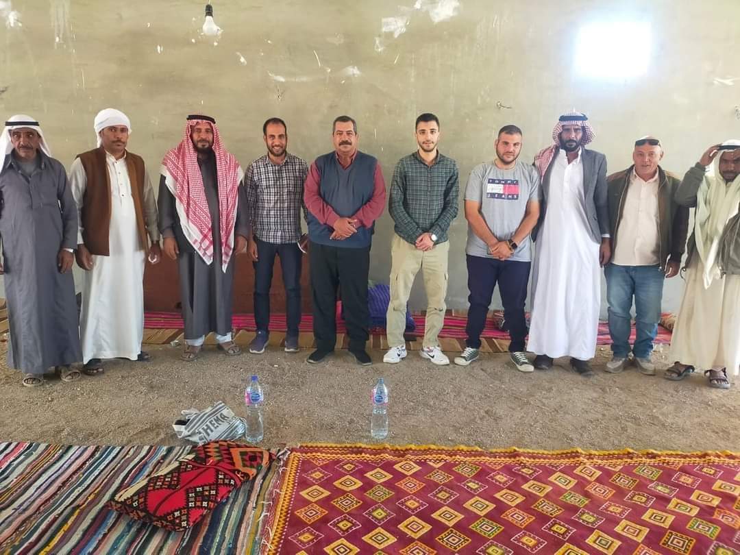 رئيس مدينة نويبع يتابع  تنفيذ الحملات الصحية بتطعيم الأطفال في الوديان البعيدة  