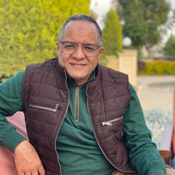 شكر و تقدير لمعالي الاستاذ الدكتور الأحمدي حمد السمان صاحب ومدير مستشفيات نور العيون الخاصه  