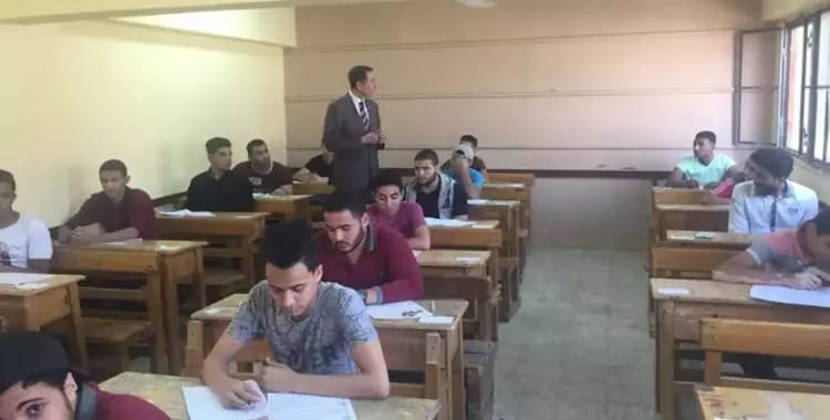 مؤسس ائتلاف أولياء أمور مصر توجه نصائح للطلاب استعدادا لامتحانات مارس